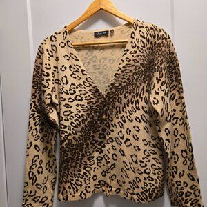 PINA LIA Women's Animal Print V-Neckline Long Sleeves Cardigan - Size  Medium